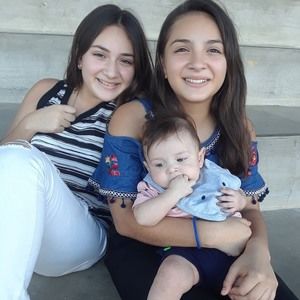 Meet your Posher, Deisy